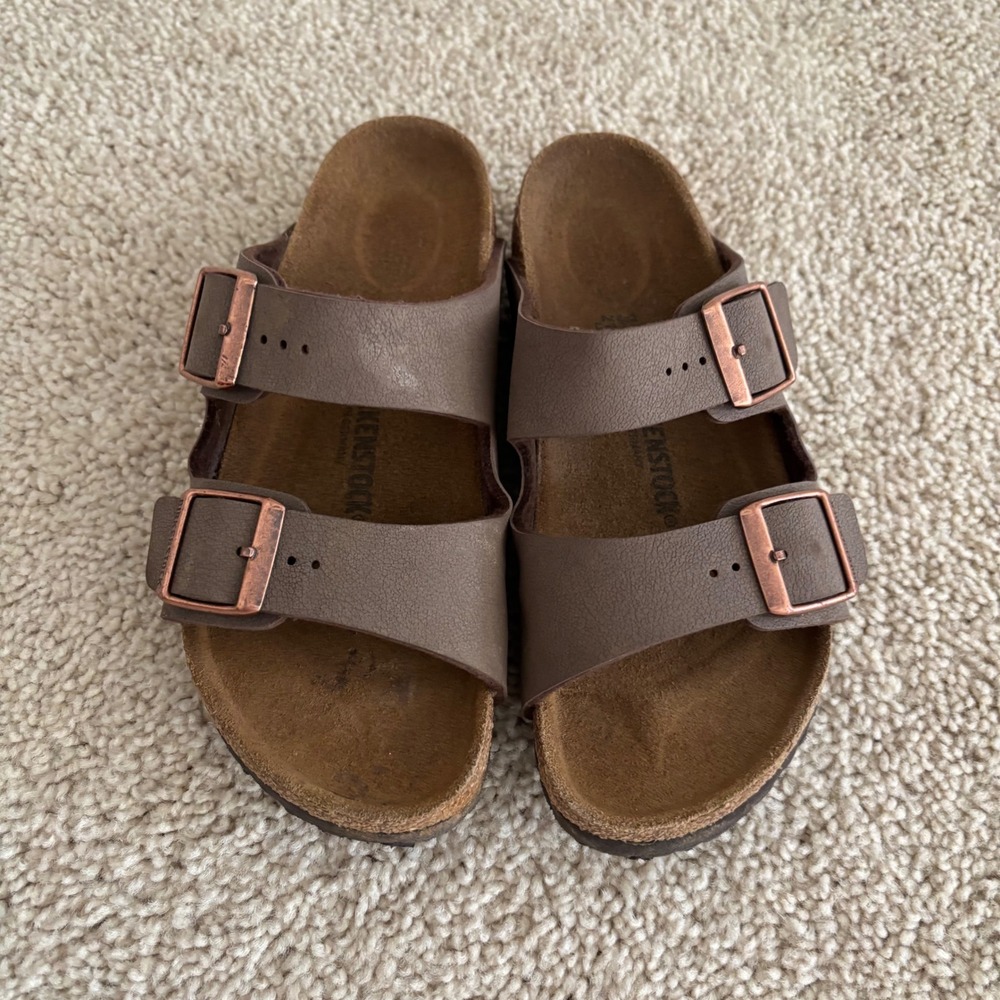 Birkenstock Arizona Kids Mocha Birko-Flor Sandals Brown Copper Buckle Size 33 2 - Picture 2 of 5